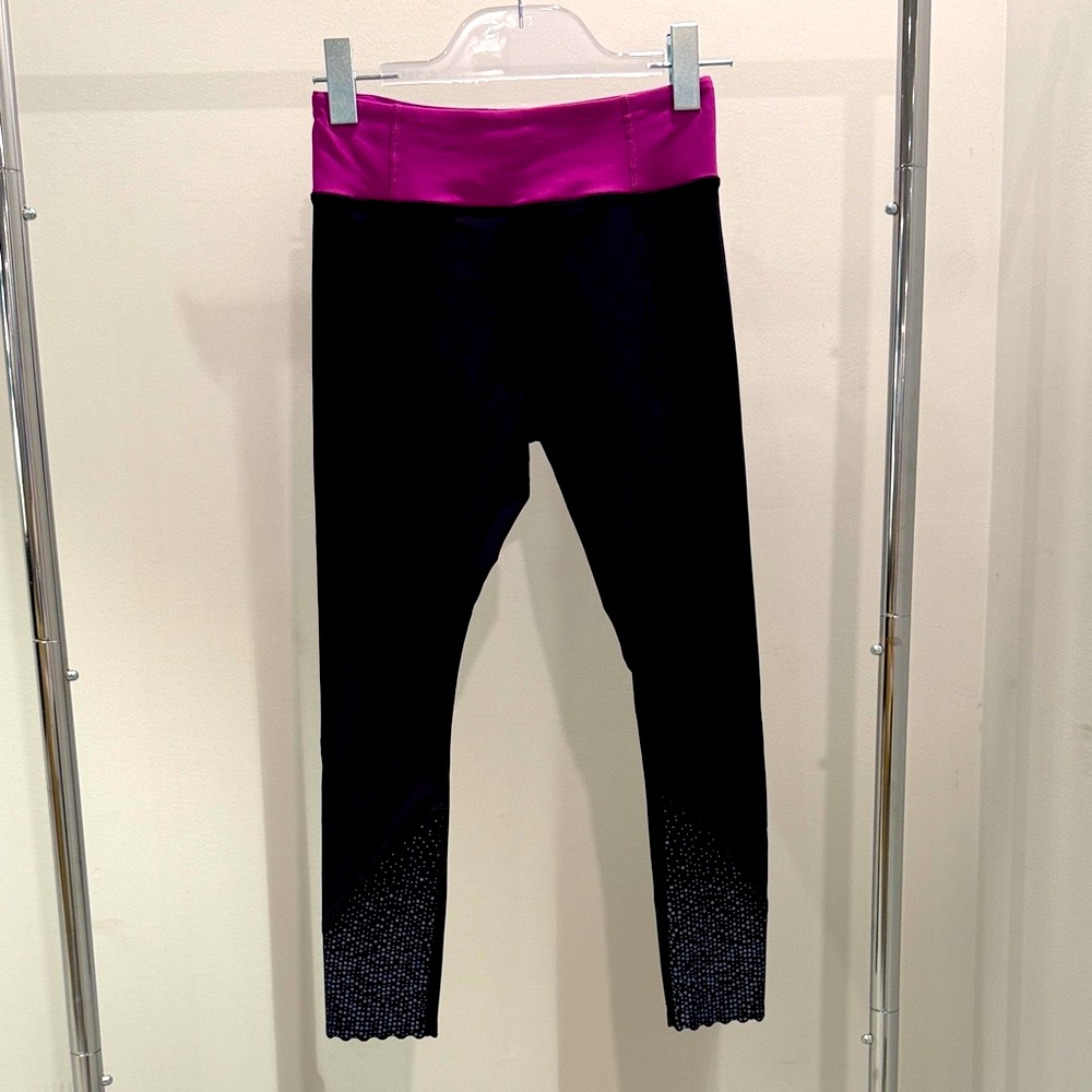 Lululemon Athletica Black Leggings With Pink Waistband; Reflective Detail
